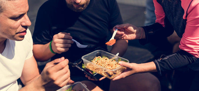 athletes eating